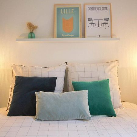 Apartament In The Heart Of Old Lille: Rue De La Monnaie Zewnętrze zdjęcie