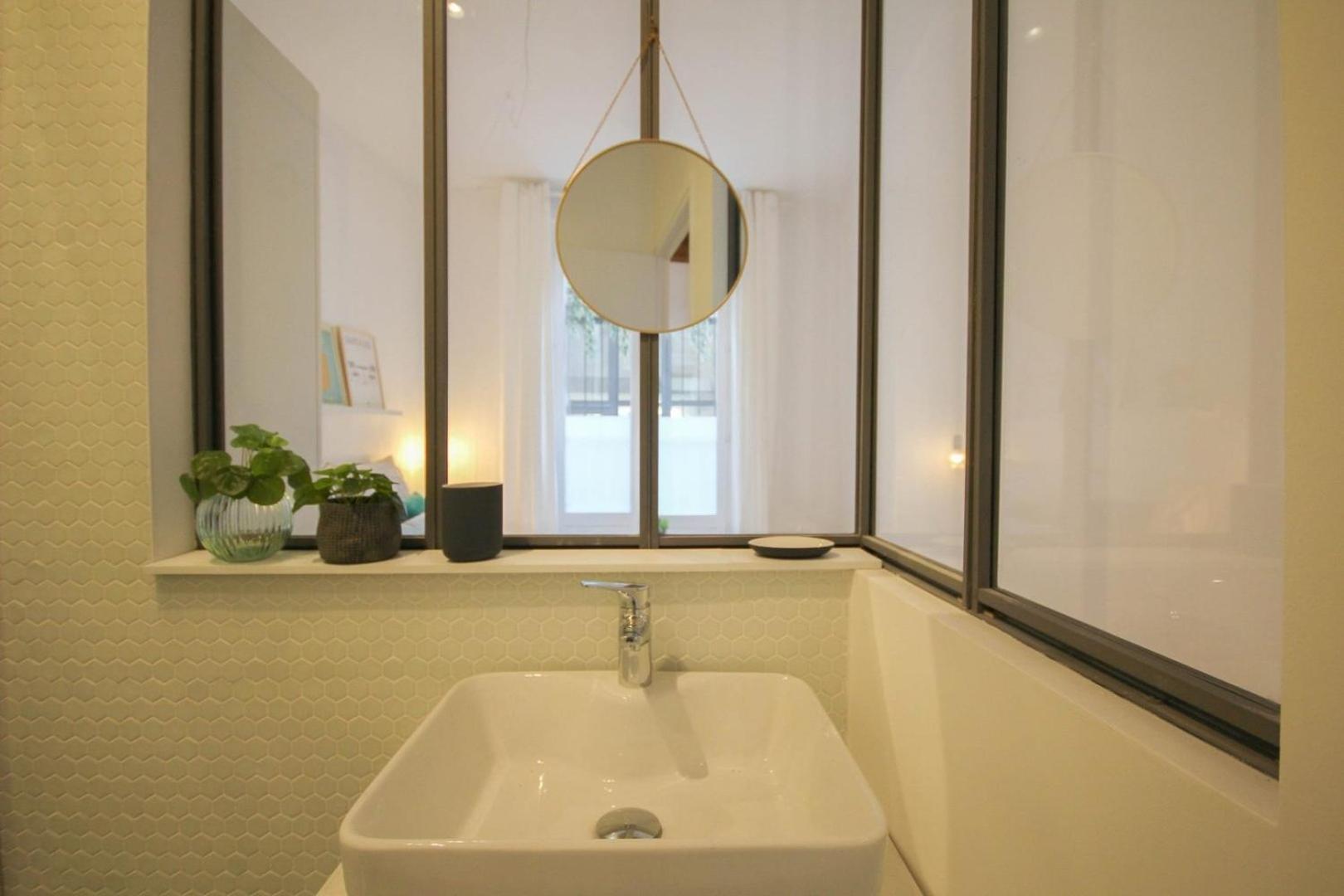 Apartament In The Heart Of Old Lille: Rue De La Monnaie Zewnętrze zdjęcie